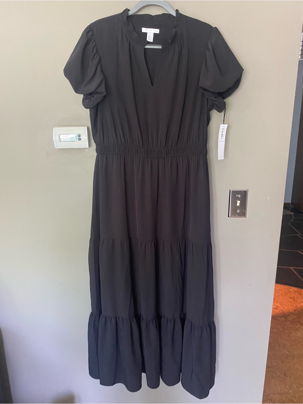 NWT LONDON TIMES Black Bubble Sleeve Tiered A-Line Maxi Dress Size XL - Picture 2 of 8